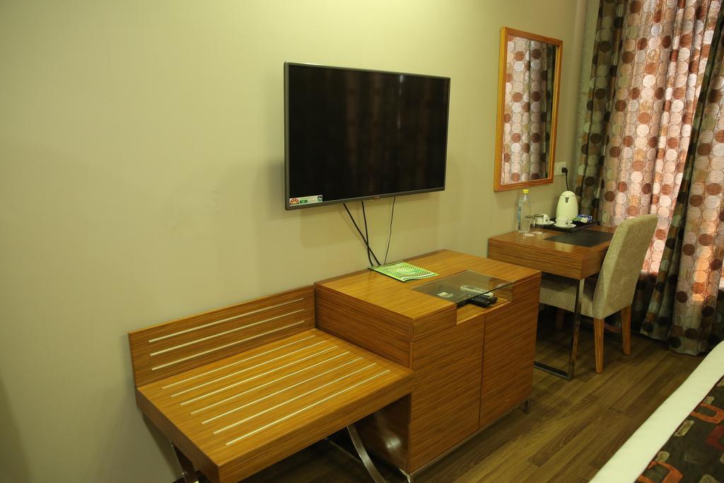 Hotel Sv Kashipur Esterno foto